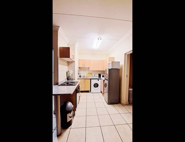 1 BEDROOM PROPERTY TO RENT IN DIE BULT